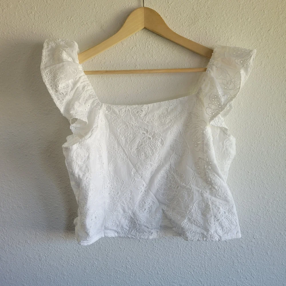 Sofia Jeans By Sofia Vergara White Eyelet Floral Ruffle Sleeve Top Womens XL - Picture 5 of 9